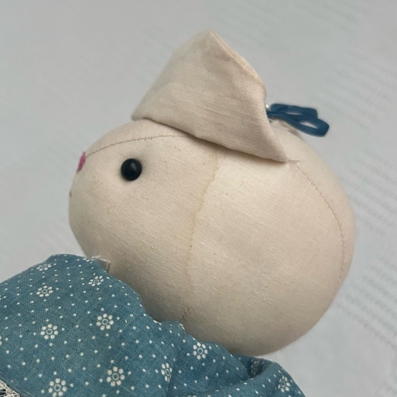 Primitive Sitting Bunny Doll Blue Calico Cottage Easter Decor - Picture 10 of 11